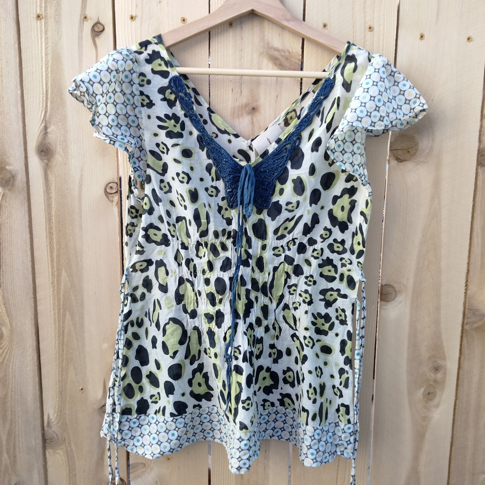 Bella Leopard Geometric Print Silk Cotton Blend Short Sleeve Butterfly Blouse